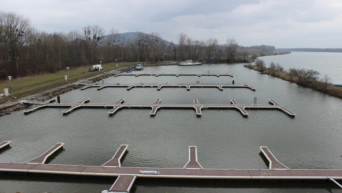 steyr marina dockmarine